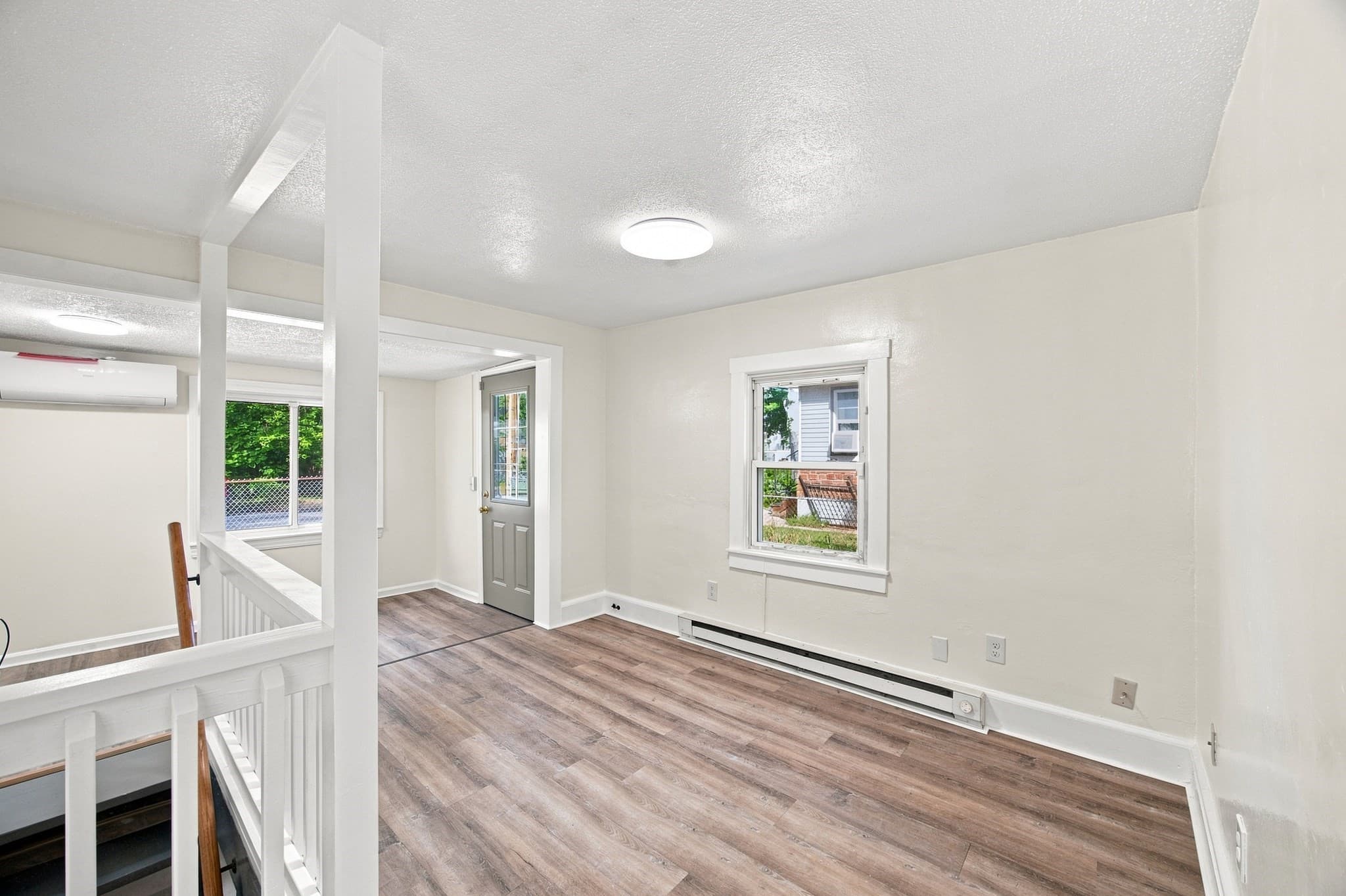 Single Family Residence at 15 Alice St, Springfield MA 01109, Springfield, photo 5 of 26