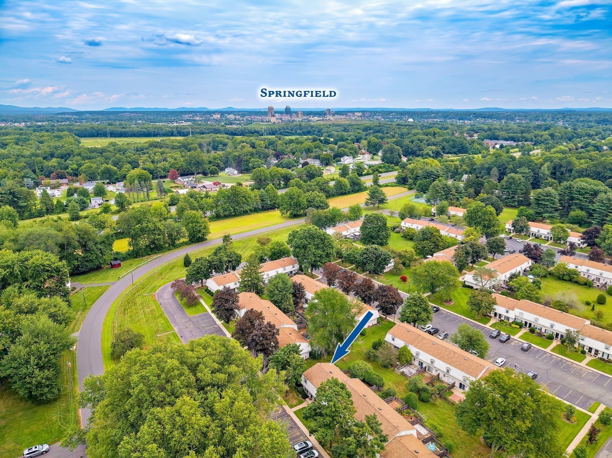 Condominium at 16 Corey Colonial # 16, Agawam MA 01001, Agawam, photo 31 of 37
