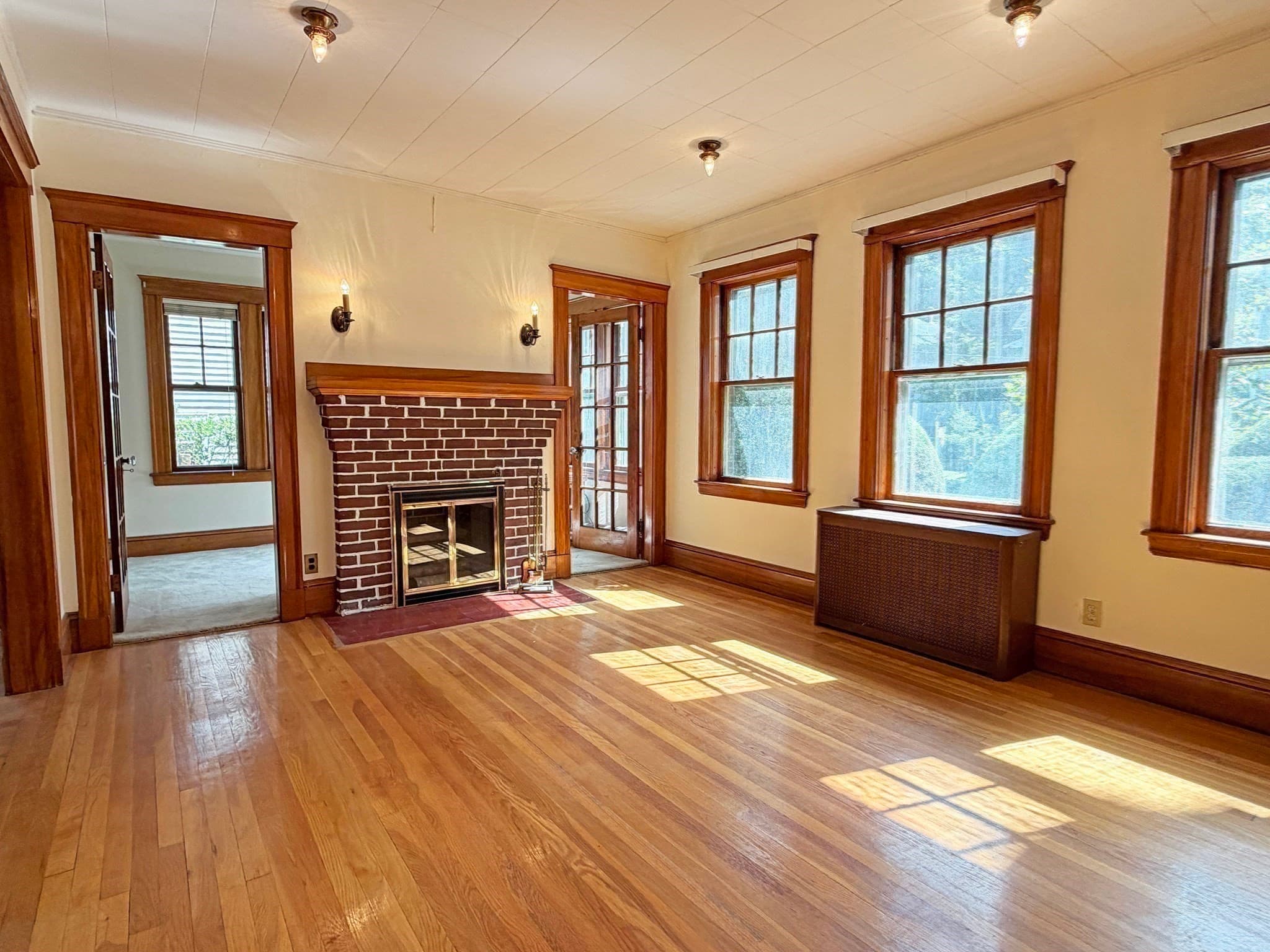 2 Family - 2 Units Up/Down at 227-229 Tremont St, Newton MA 02458, Newton, photo 7 of 38