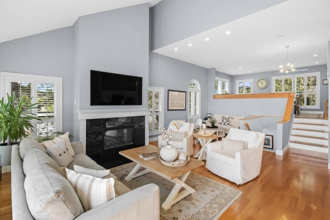 Condominium at 1 Cutter Ln # 1, Quincy MA 02171, Quincy, photo 2 of 42