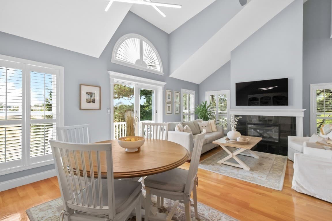 Condominium at 1 Cutter Ln # 1, Quincy MA 02171, Quincy, photo 10 of 42