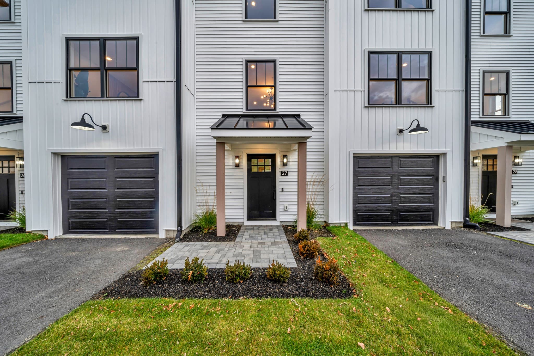 Condominium at 32 Birch Brook Landing # 27, Lynn MA 01905, Lynn, photo 2 of 39