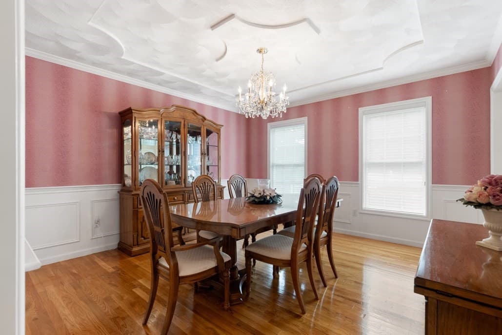 Single Family Residence at 21 Partridge Lane, Wakefield MA 01880, photo 6 of 39