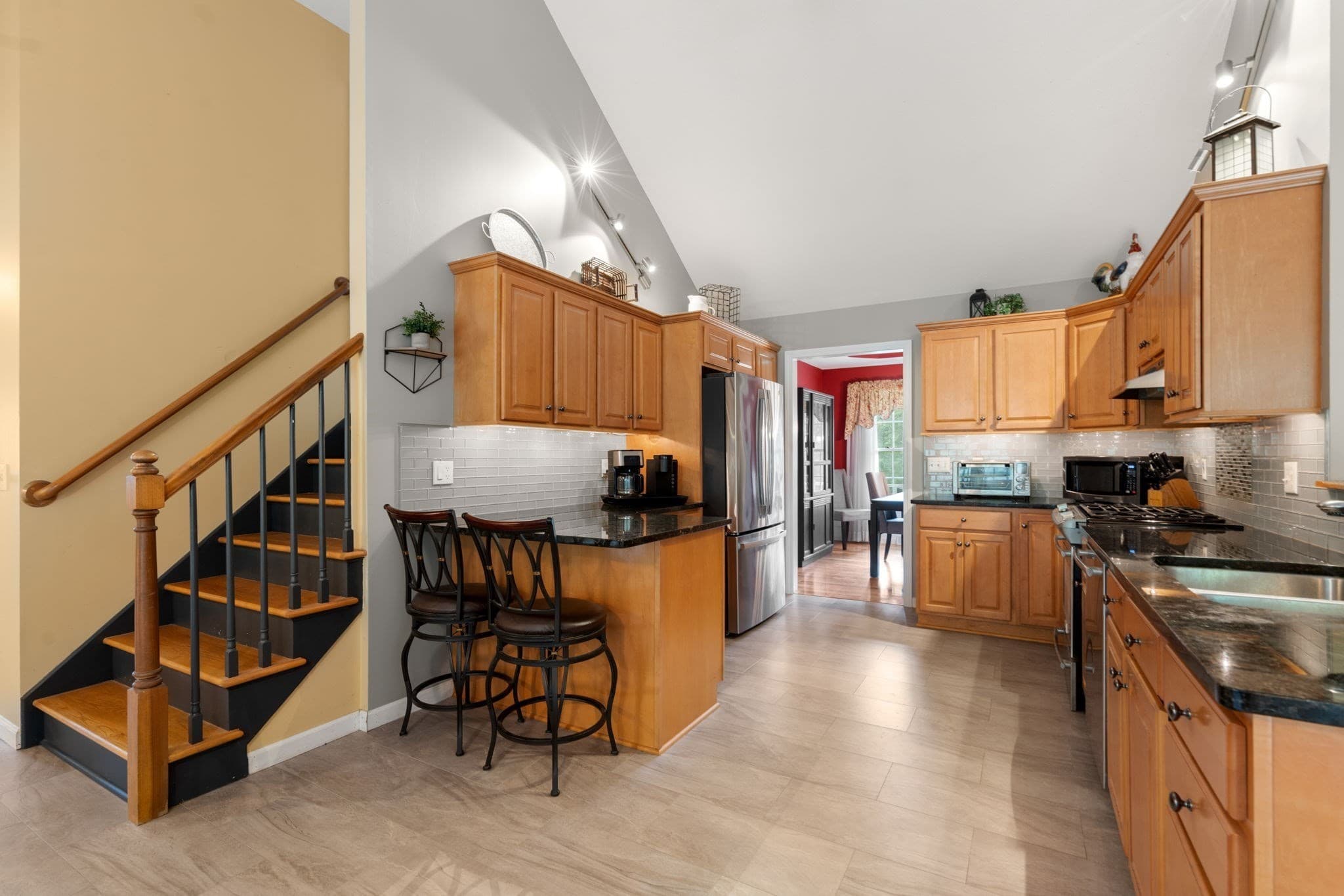 Single Family Residence at 75 Hillcrest Circle, Westfield MA 01085, Westfield, photo 13 of 39