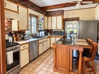 Single Family Residence at 30 Atlas St, Fairhaven MA 02719, Fairhaven, photo 2 of 21