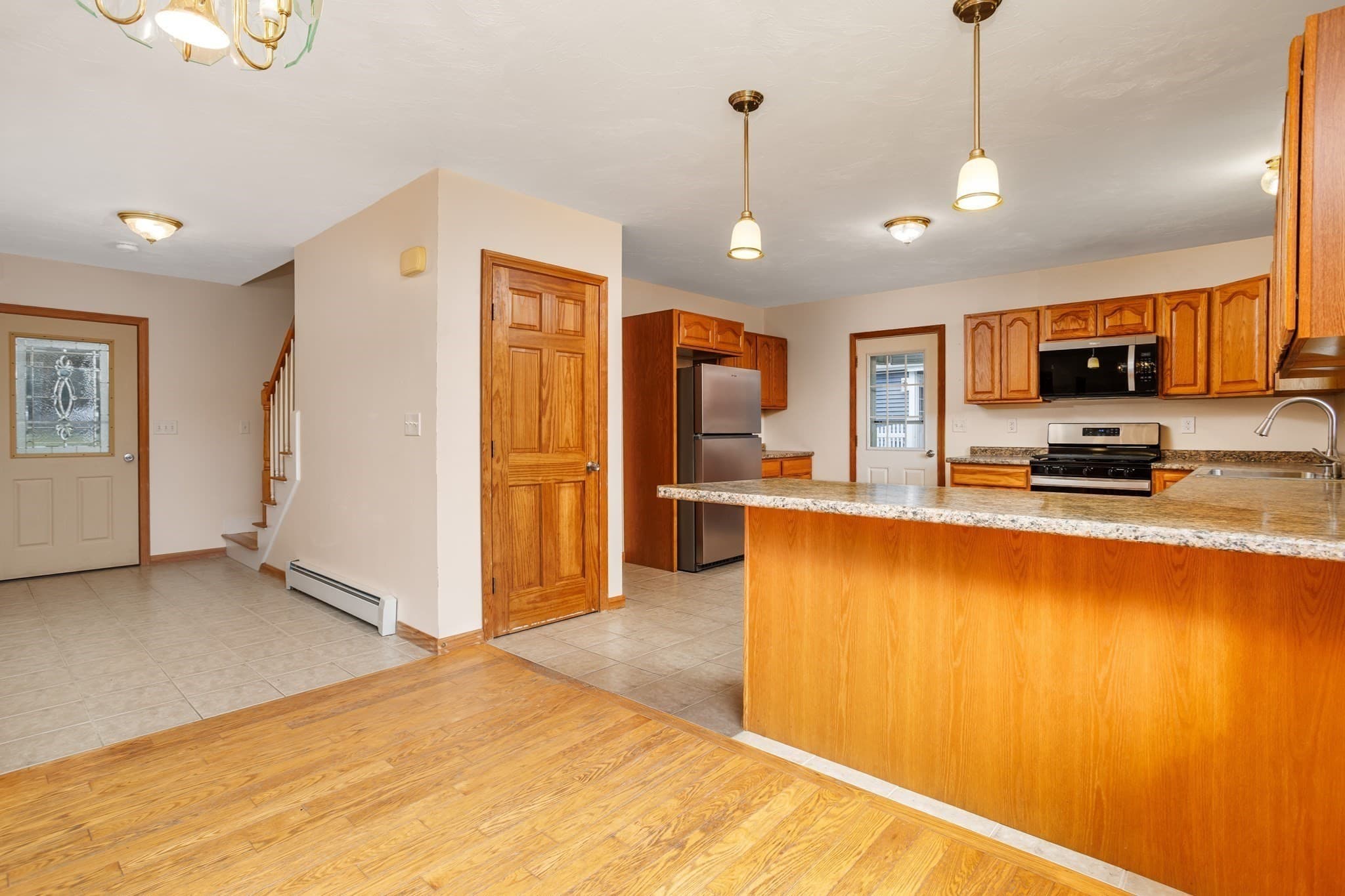 Single Family Residence at 171 Island Road, Lunenburg MA 01462, Lunenburg, photo 4 of 41