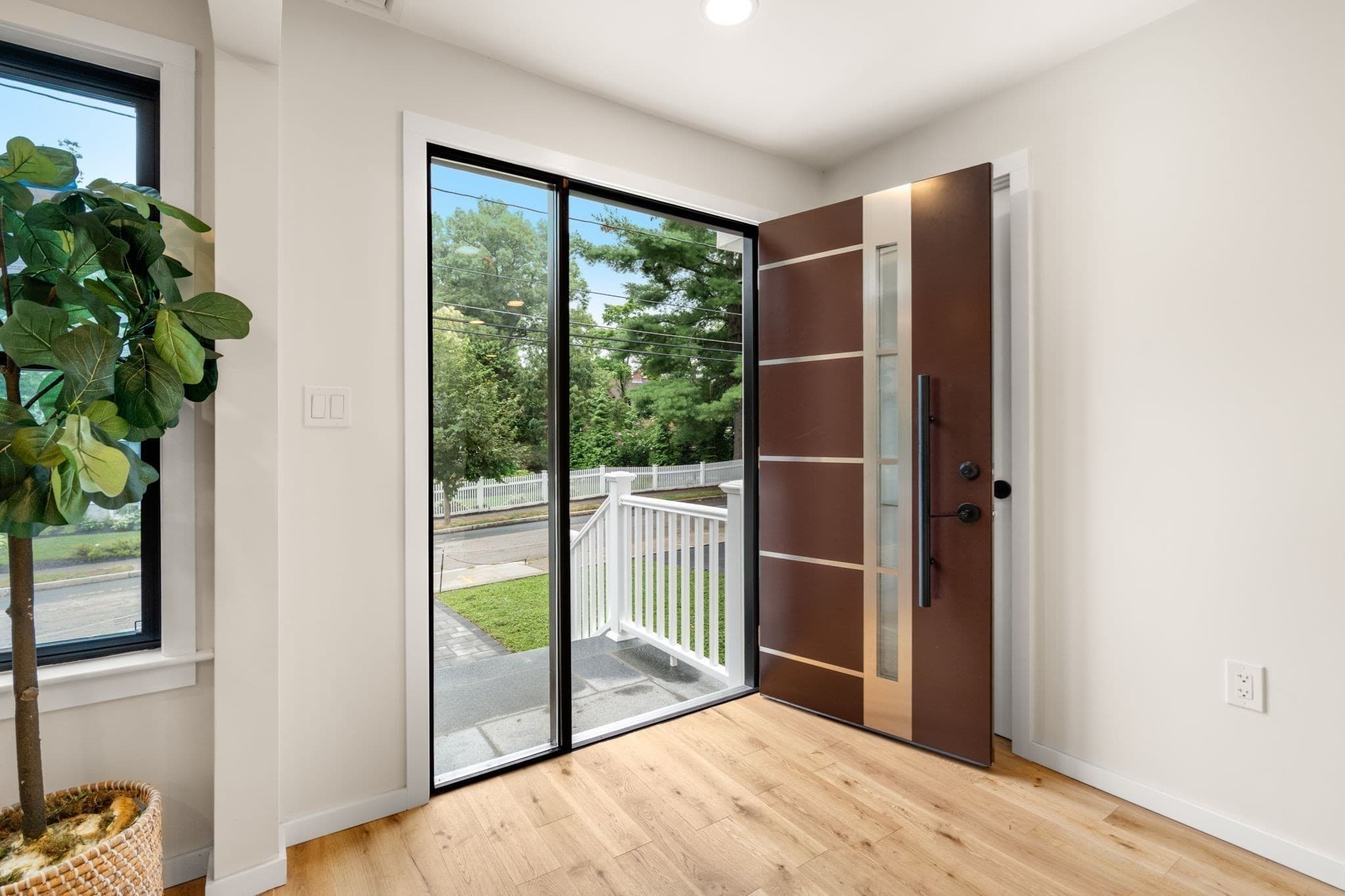 Single Family Residence at 179 Woodcliff Rd, Newton MA 02461, Newton, photo 3 of 37