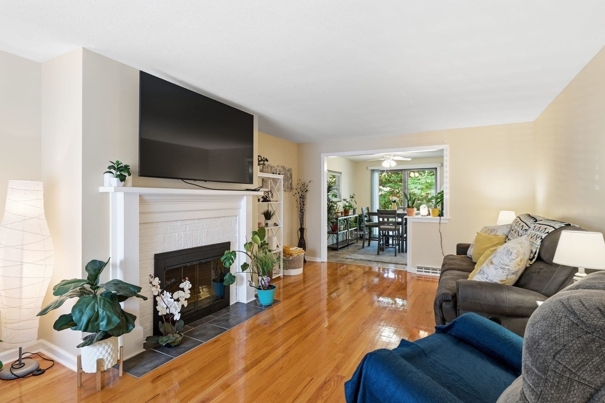 Condominium at 18 Mansion Woods Dr # D, Agawam MA 01001, Agawam, photo 4 of 38
