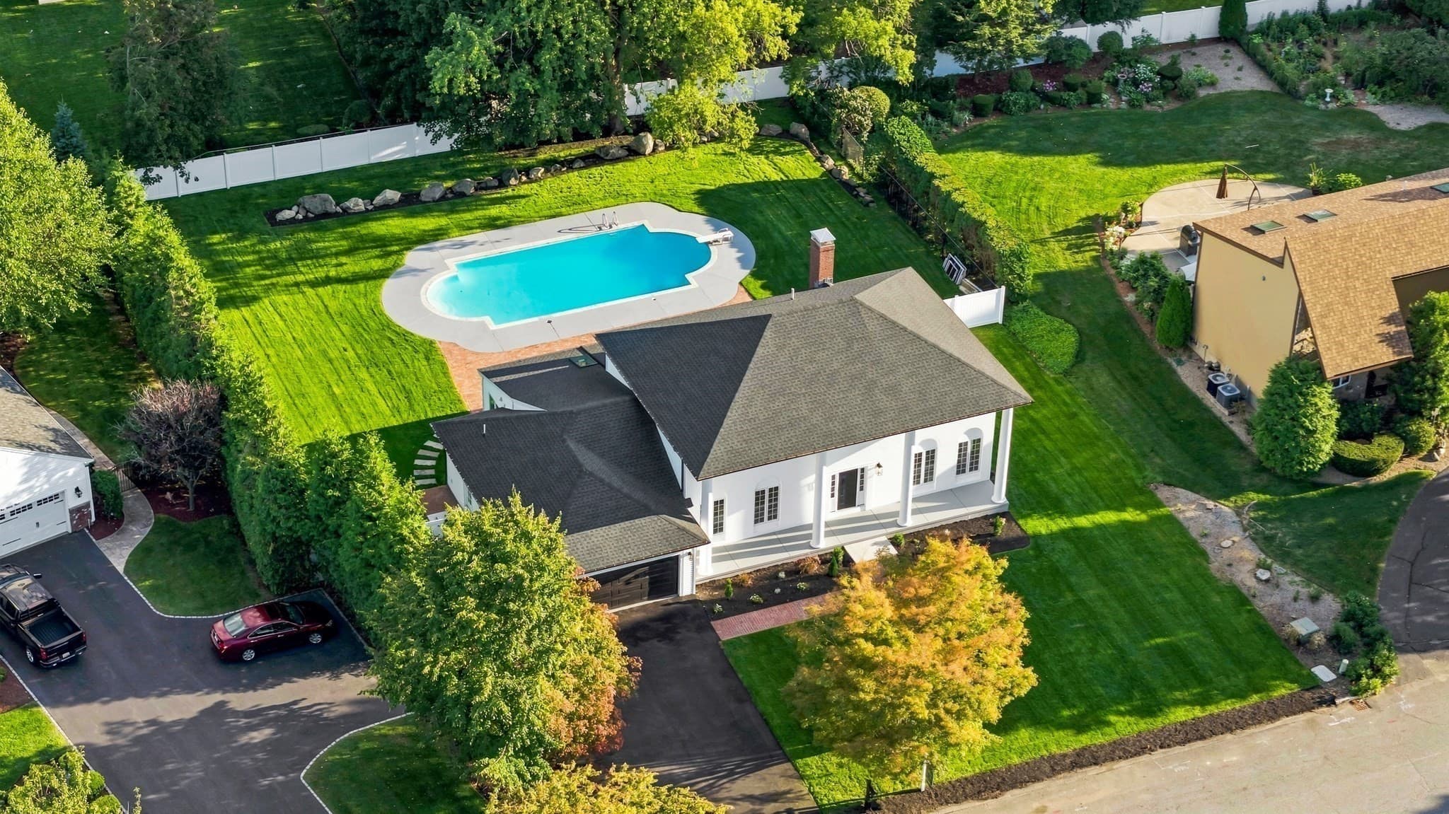 Single Family Residence at 7 Viking Rd, Winchester MA 01890, Winchester, photo 2 of 33