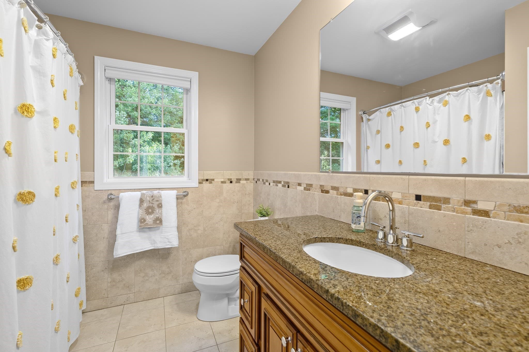 Single Family Residence at 3 Joy Rd, New Bedford MA 02740, New Bedford, photo 13 of 25