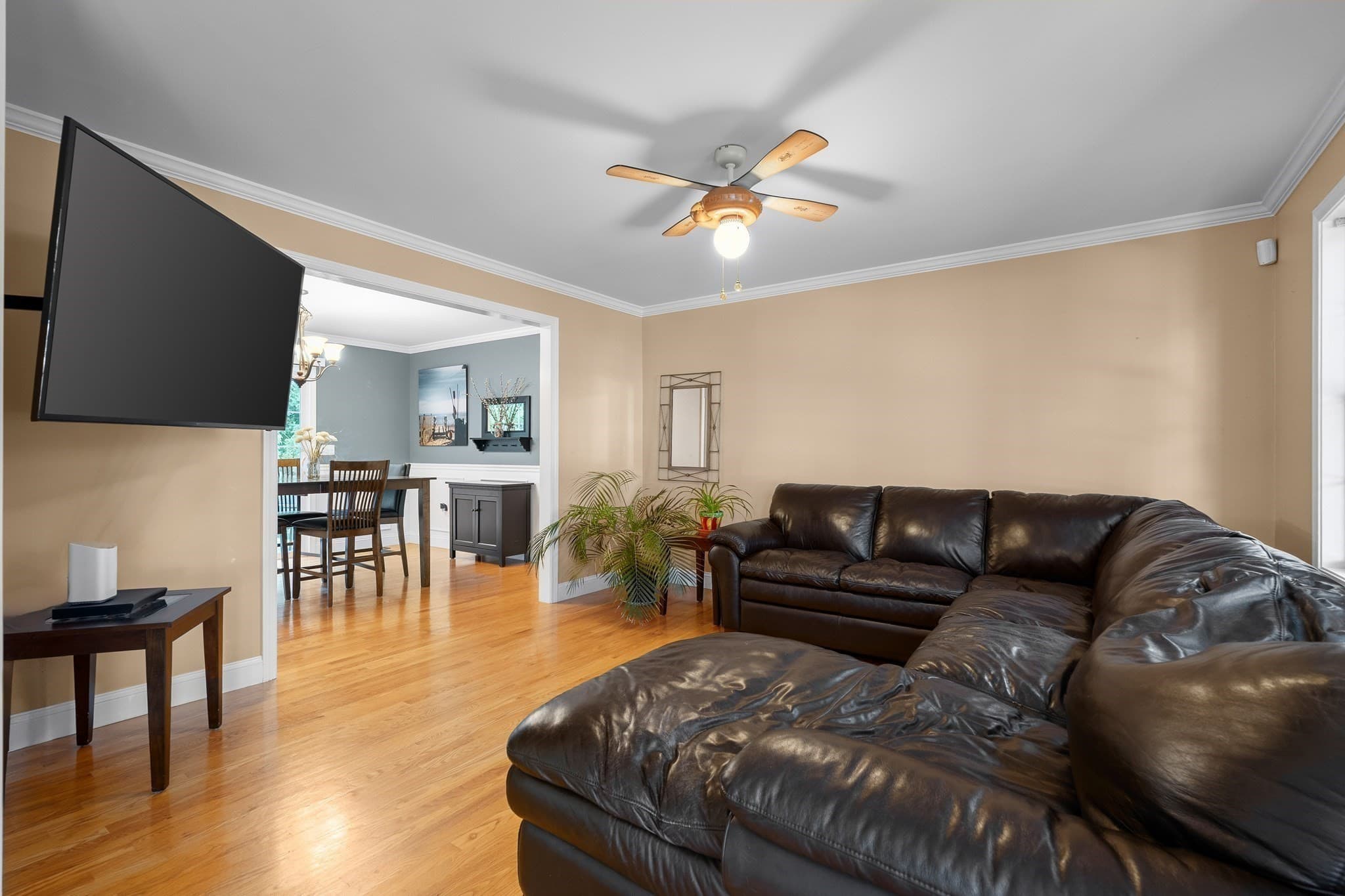 Single Family Residence at 3 Joy Rd, New Bedford MA 02740, New Bedford, photo 3 of 25