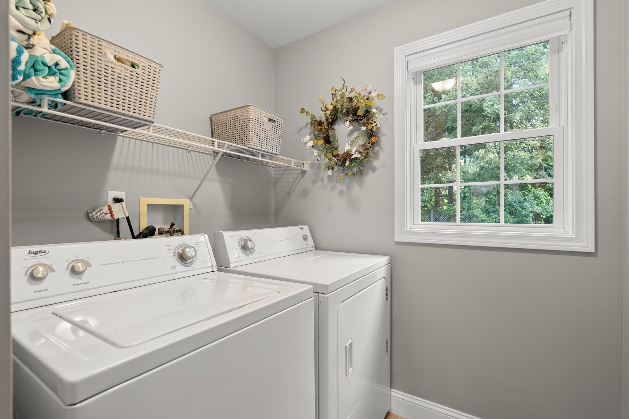 Single Family Residence at 3 Joy Rd, New Bedford MA 02740, New Bedford, photo 10 of 25