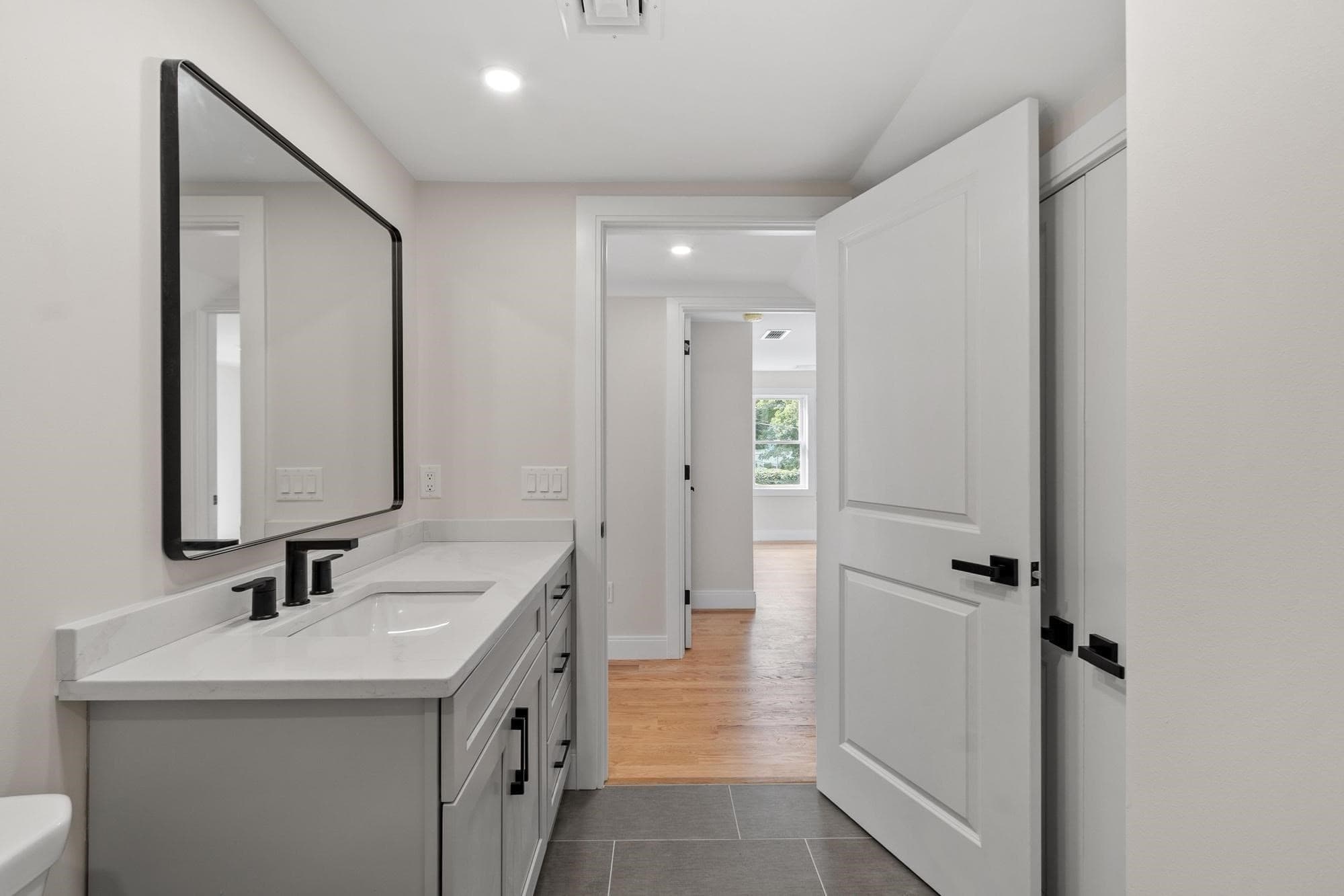 Single Family Residence at 11 Hovey St, Woburn MA 01801, Woburn, photo 17 of 23