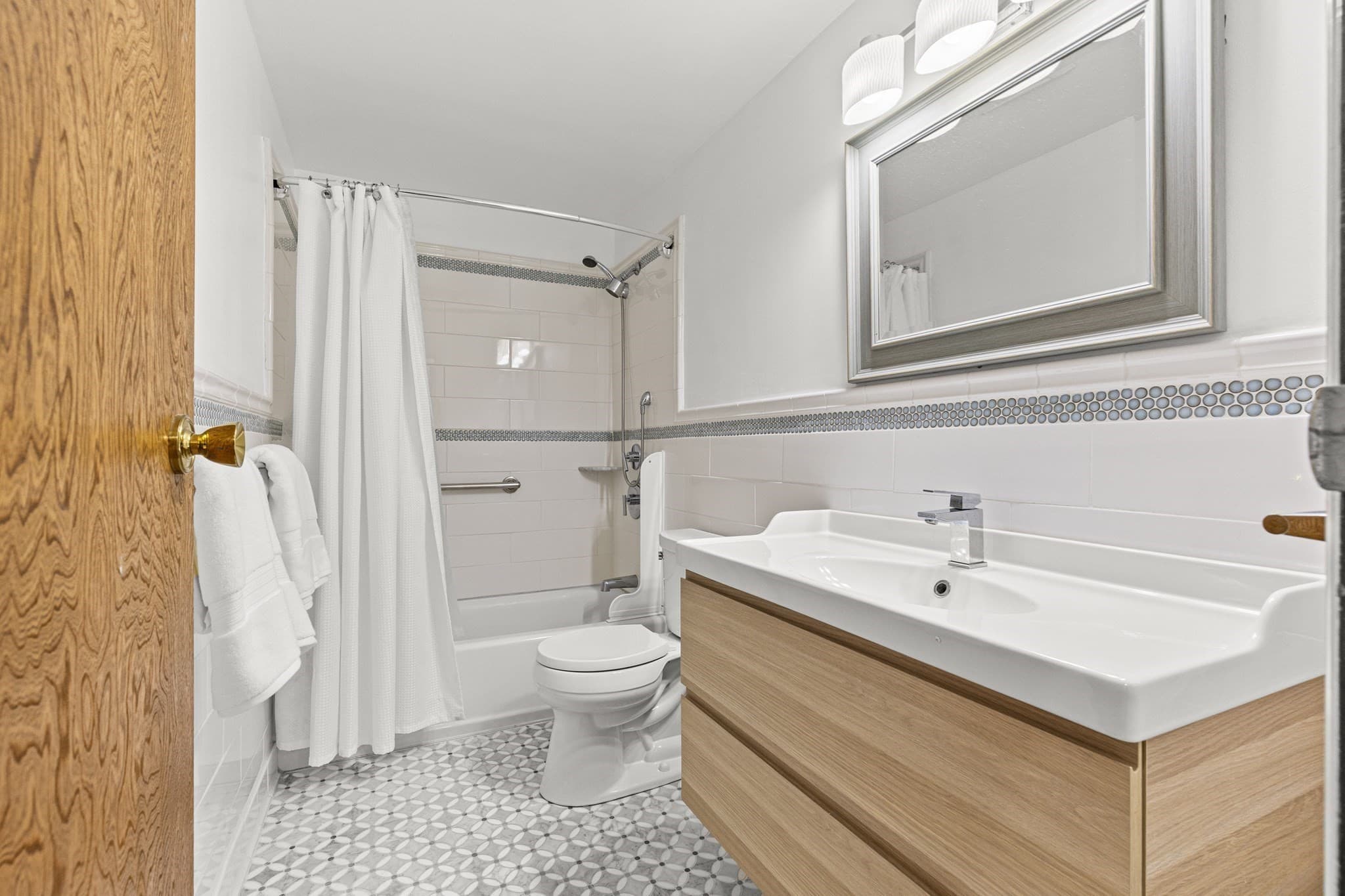 Single Family Residence at 16 Alder Lane, Falmouth MA 02556, Falmouth, photo 27 of 37
