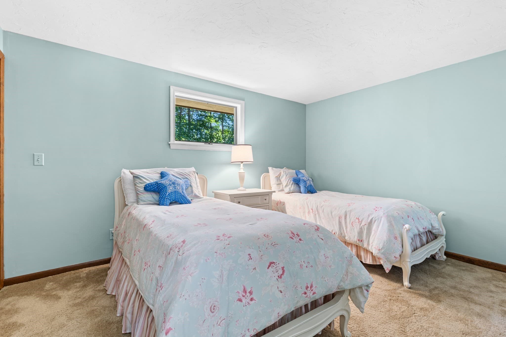Single Family Residence at 16 Alder Lane, Falmouth MA 02556, Falmouth, photo 26 of 37