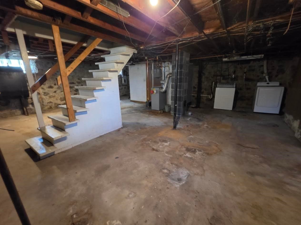 Single Family Residence at 211 Lowell Street, Methuen MA 01844, Methuen, photo 18 of 24