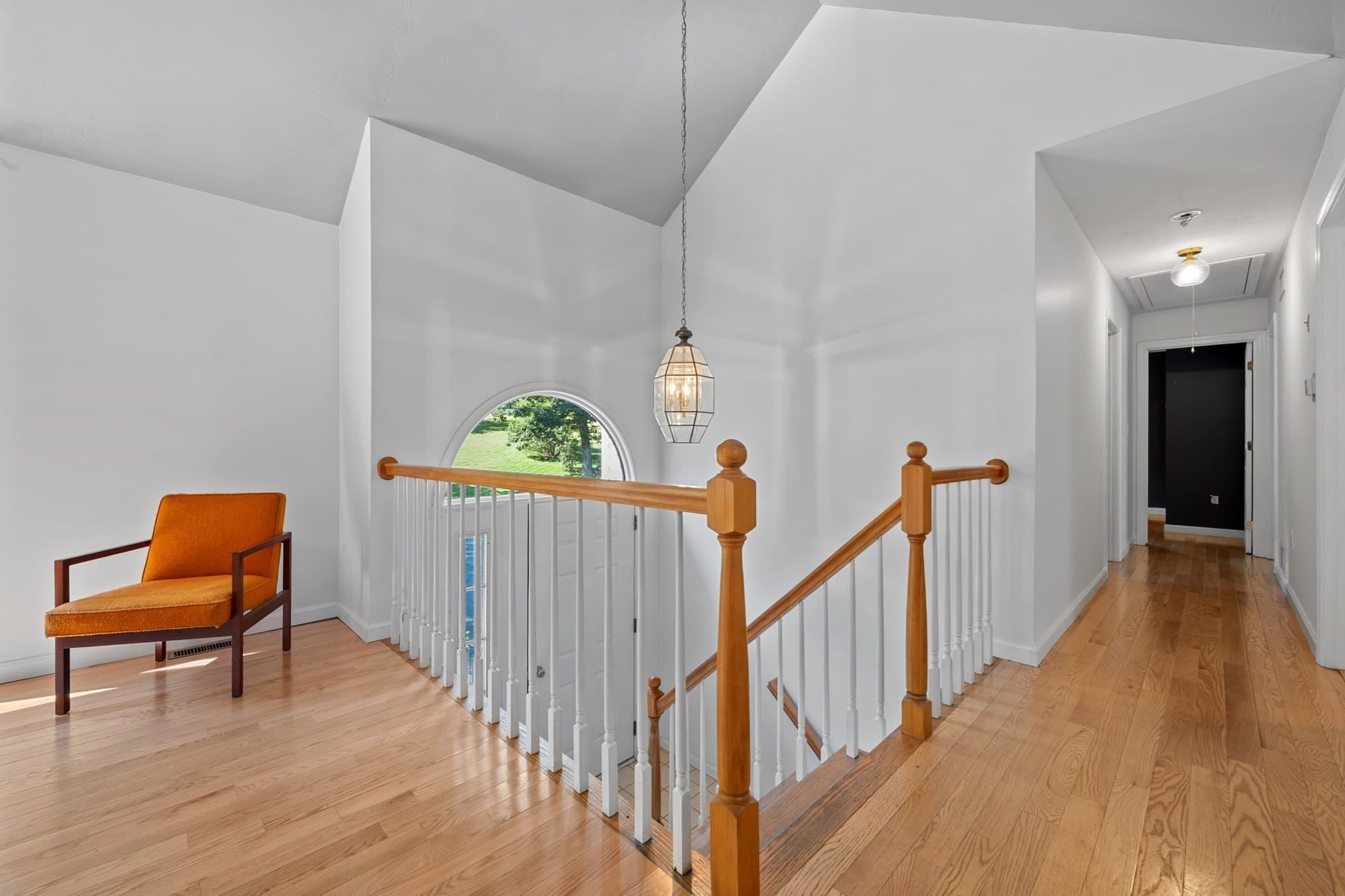Single Family Residence at 13 Crosby Rd, Grafton MA 01519, Grafton, photo 6 of 37