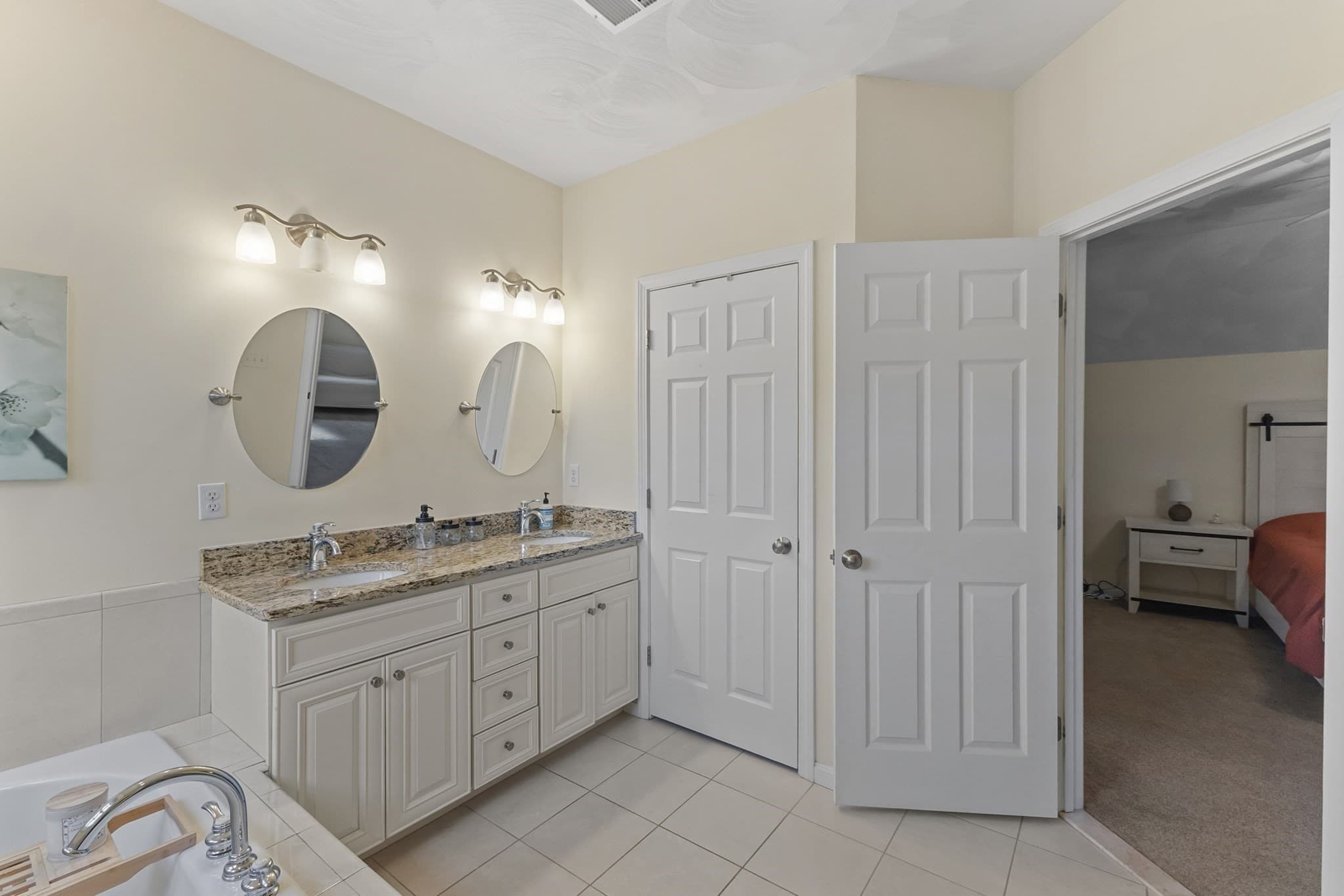Single Family Residence at 22 W Ledge Rd, Clinton MA 01510, Clinton, photo 22 of 36