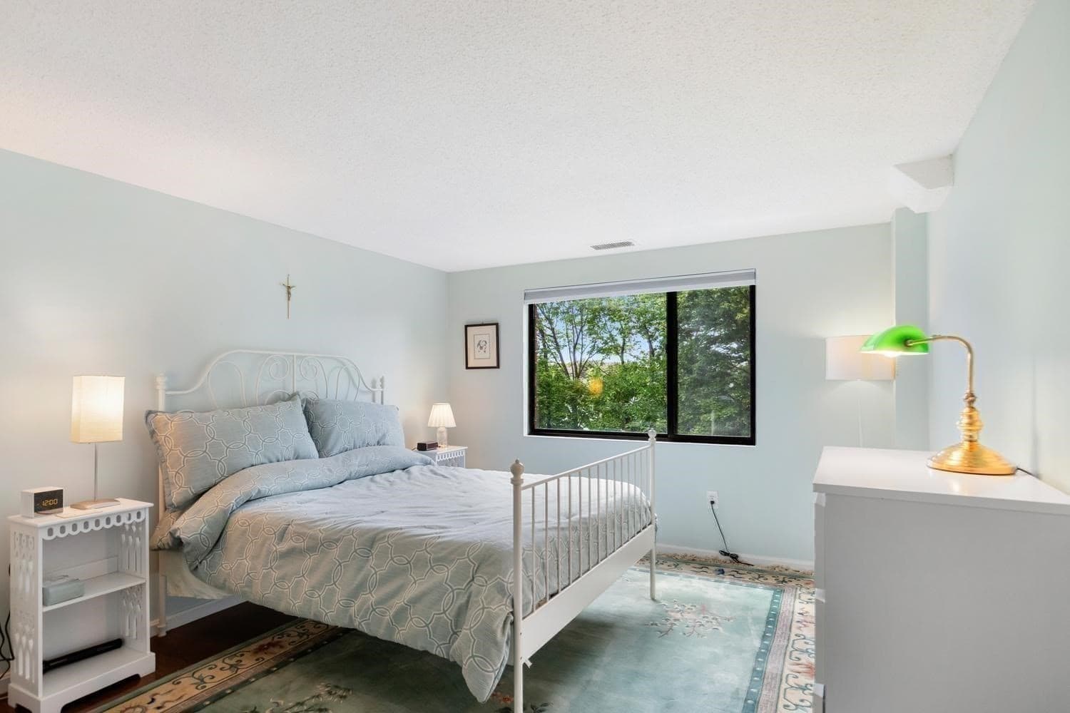 Condominium at 8 9th # 411, Medford MA 02155, Medford, photo 19 of 33
