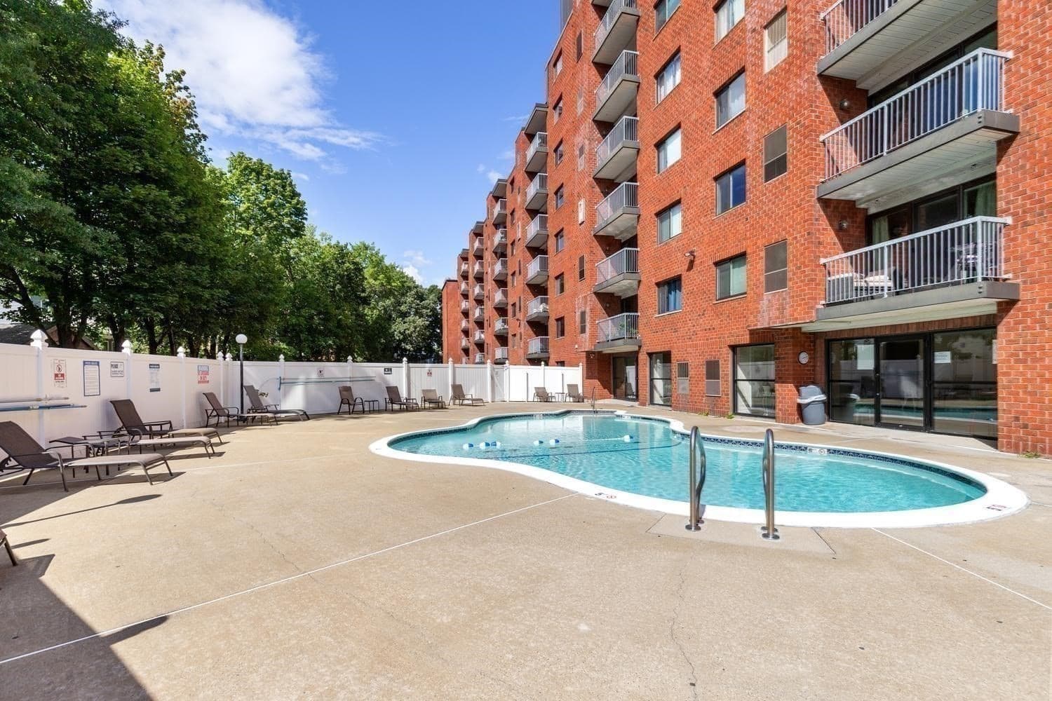 Condominium at 8 9th # 411, Medford MA 02155, Medford, photo 31 of 33