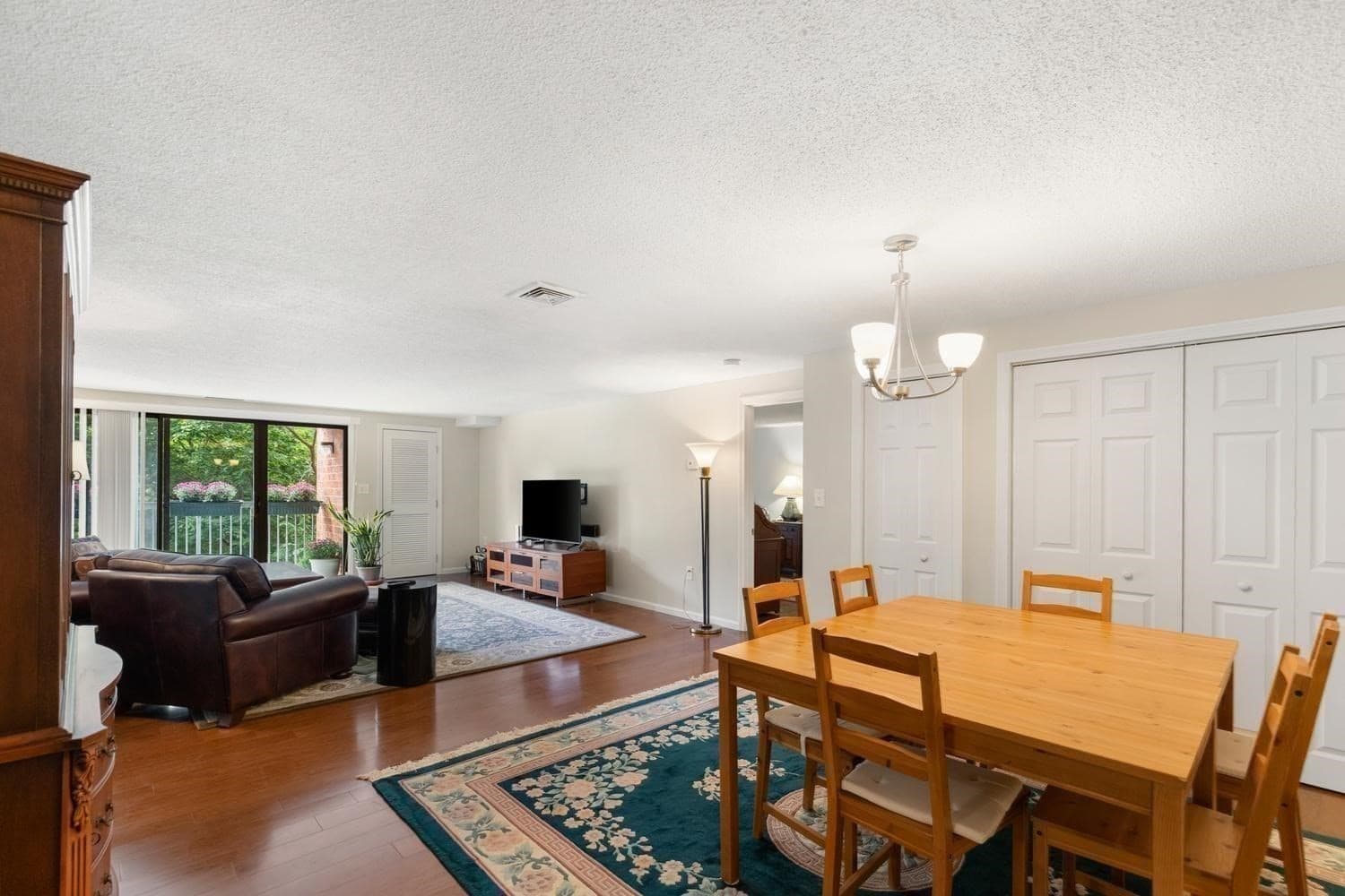 Condominium at 8 9th # 411, Medford MA 02155, Medford, photo 4 of 33