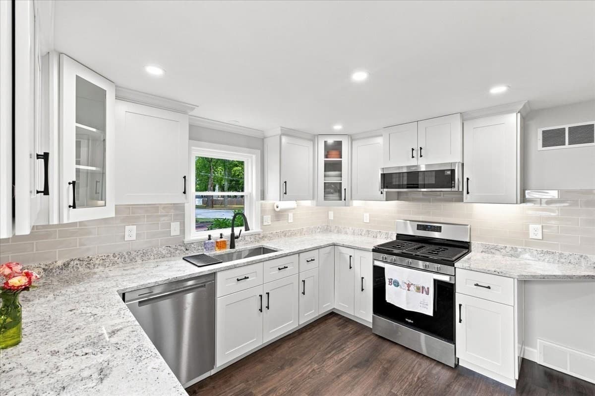 Single Family Residence at 54 Mountain Avenue, Norwood MA 02062, Norwood, photo 10 of 40