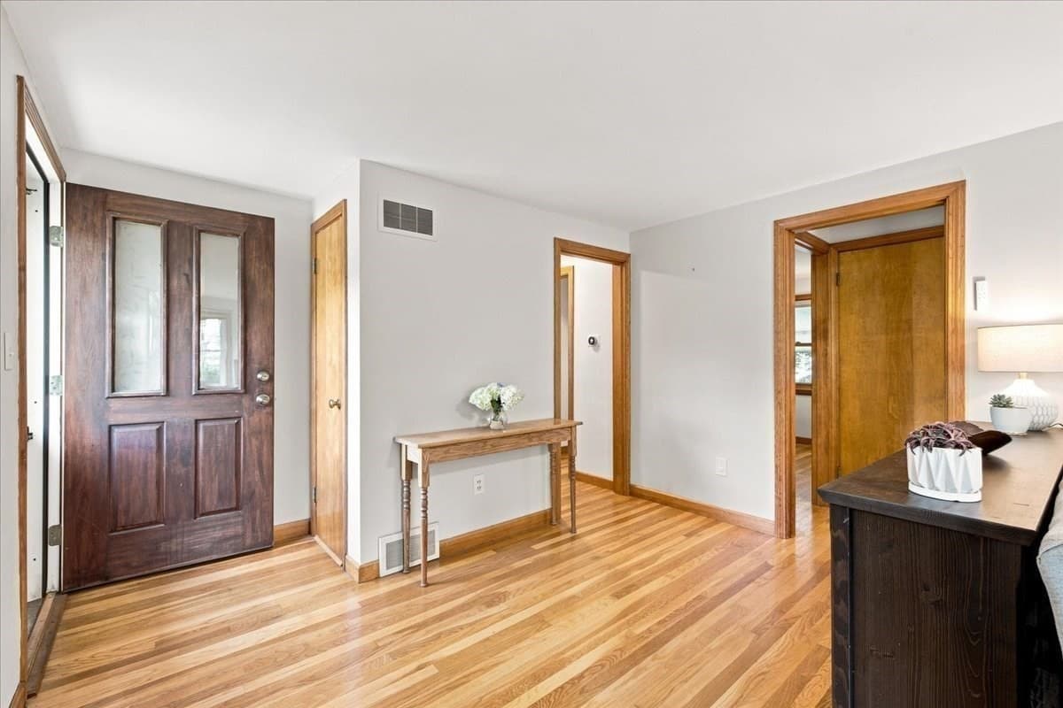 Single Family Residence at 54 Mountain Avenue, Norwood MA 02062, Norwood, photo 8 of 40