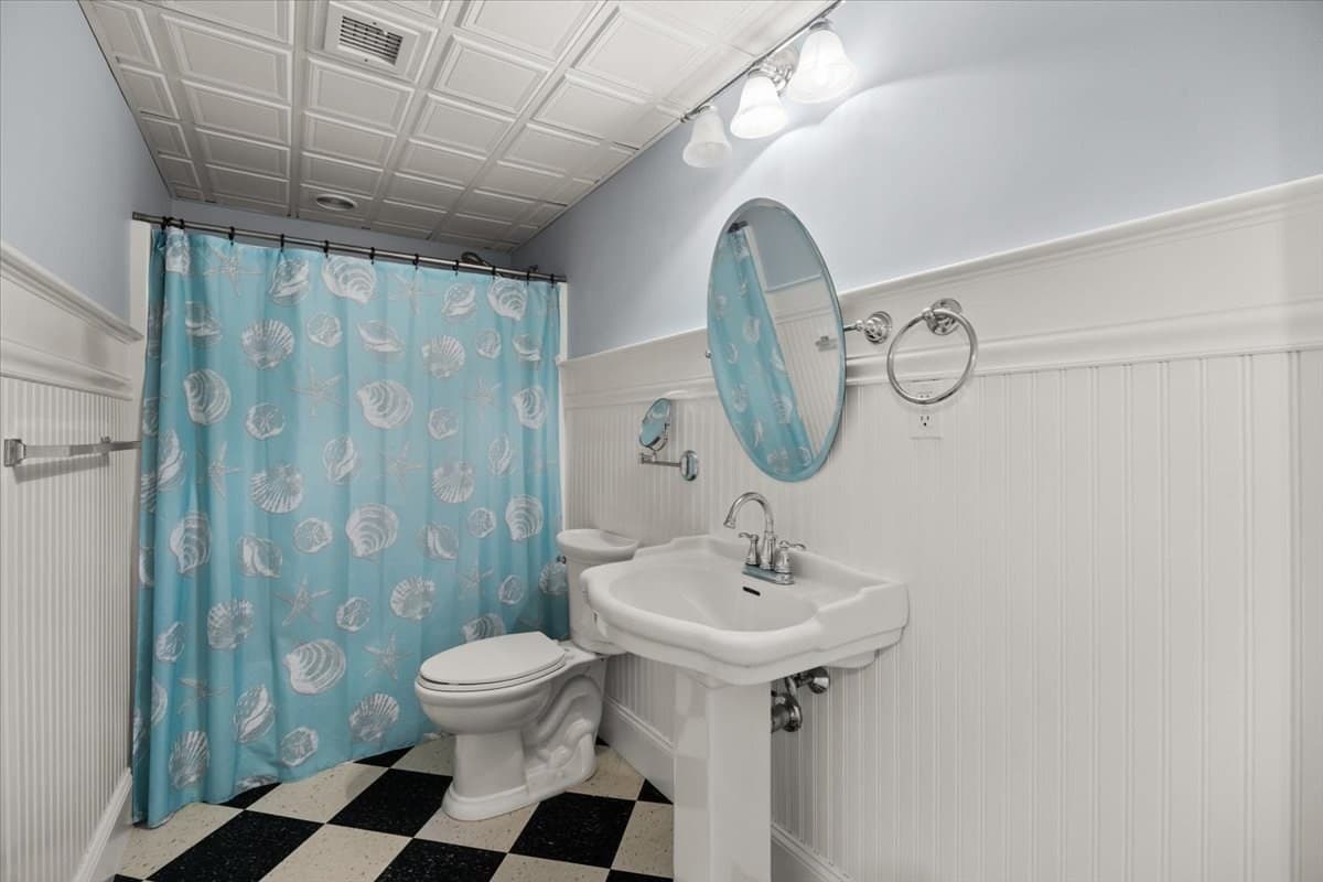 Condominium at 2 Sunflower Drive # 2, Raynham MA 02767, Raynham, photo 34 of 40