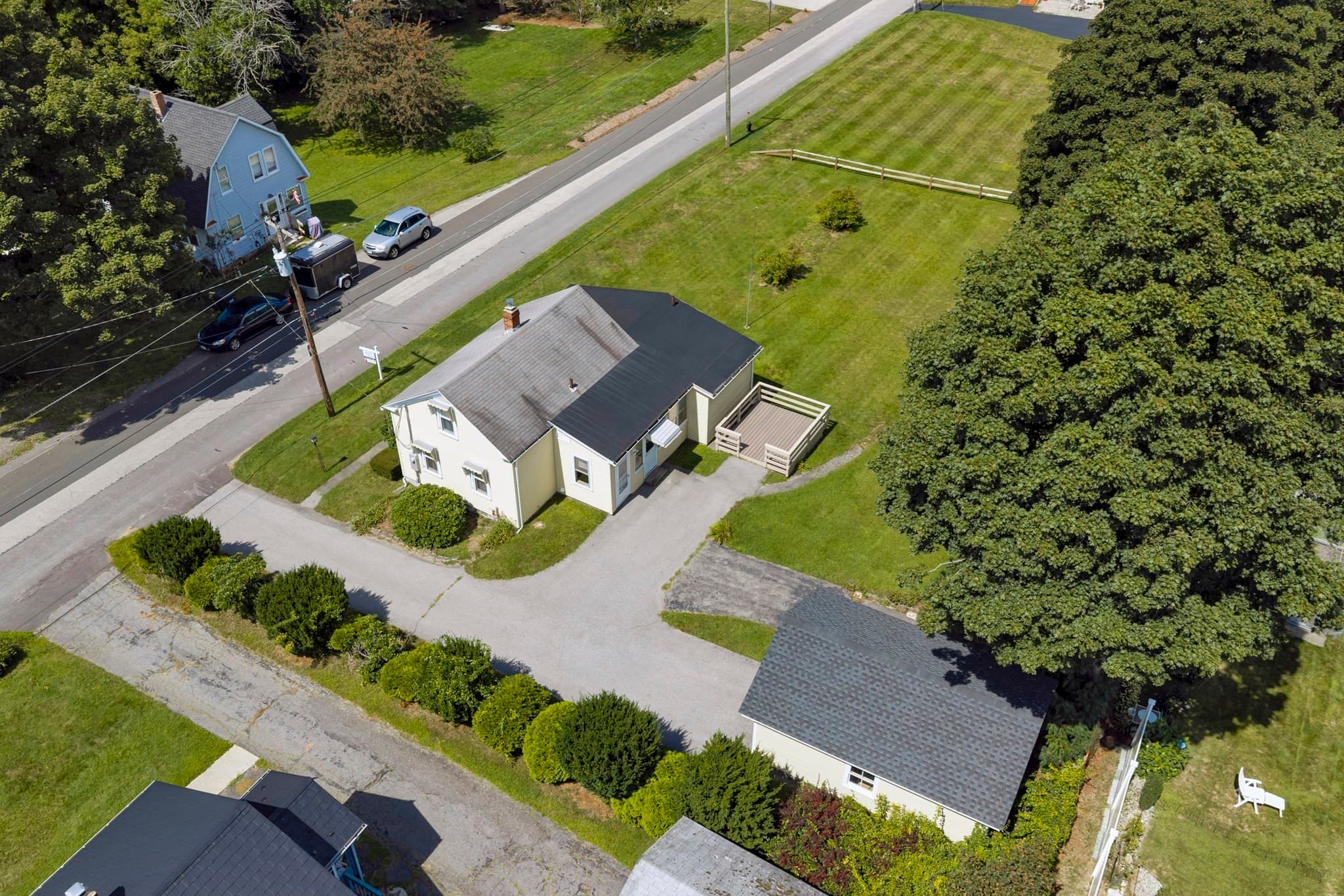 Single Family Residence at 3 Prospect Ave, Dudley MA 01571, Dudley, photo 3 of 27