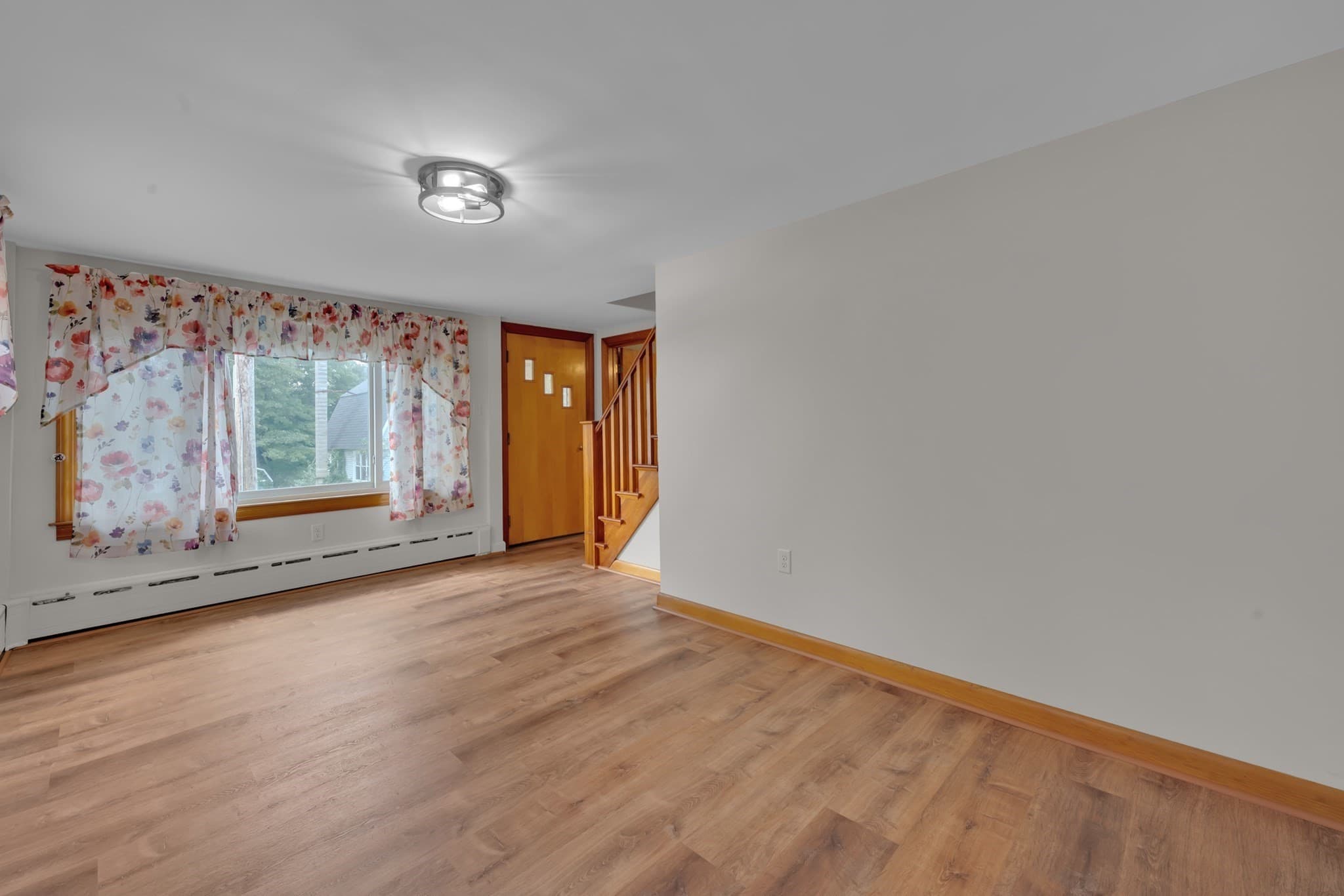 Single Family Residence at 3 Prospect Ave, Dudley MA 01571, Dudley, photo 11 of 27