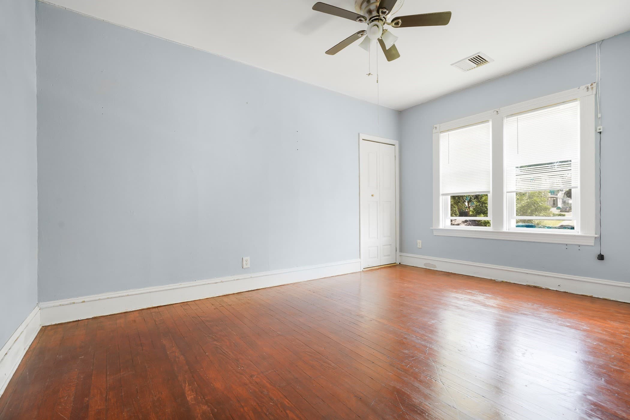 3 Family at 692 Walnut St, Fall River MA 02720, Fall River, photo 30 of 39