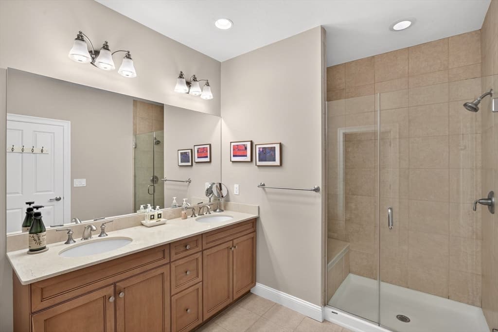 Condominium at 15 Aberdeen # 15, Plymouth MA 02360, Plymouth, photo 22 of 40