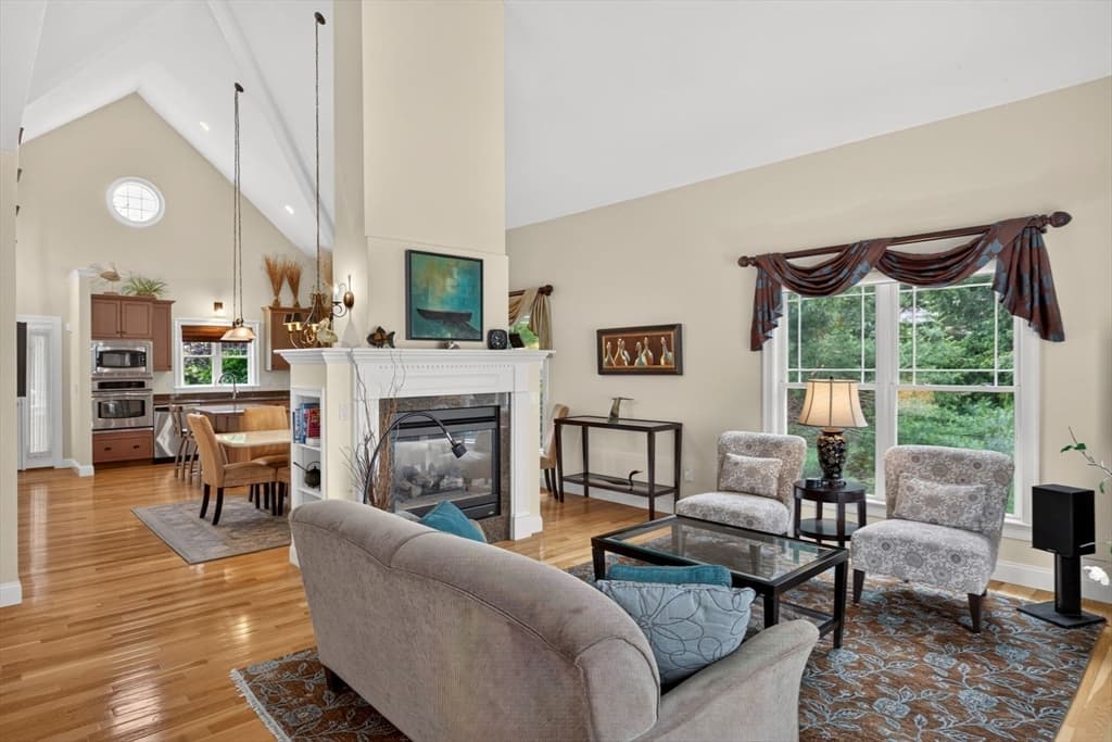 Condominium at 15 Aberdeen # 15, Plymouth MA 02360, Plymouth, photo 10 of 40