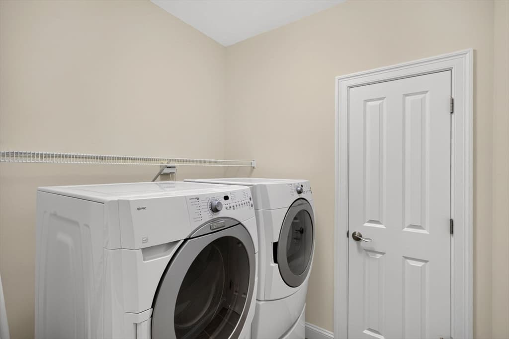 Condominium at 15 Aberdeen # 15, Plymouth MA 02360, Plymouth, photo 15 of 40