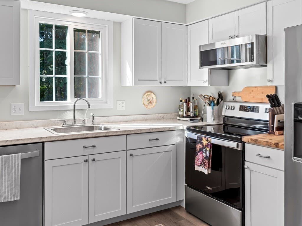 Single Family Residence at 69 Walnut St, Upton MA 01568, Upton, photo 12 of 40