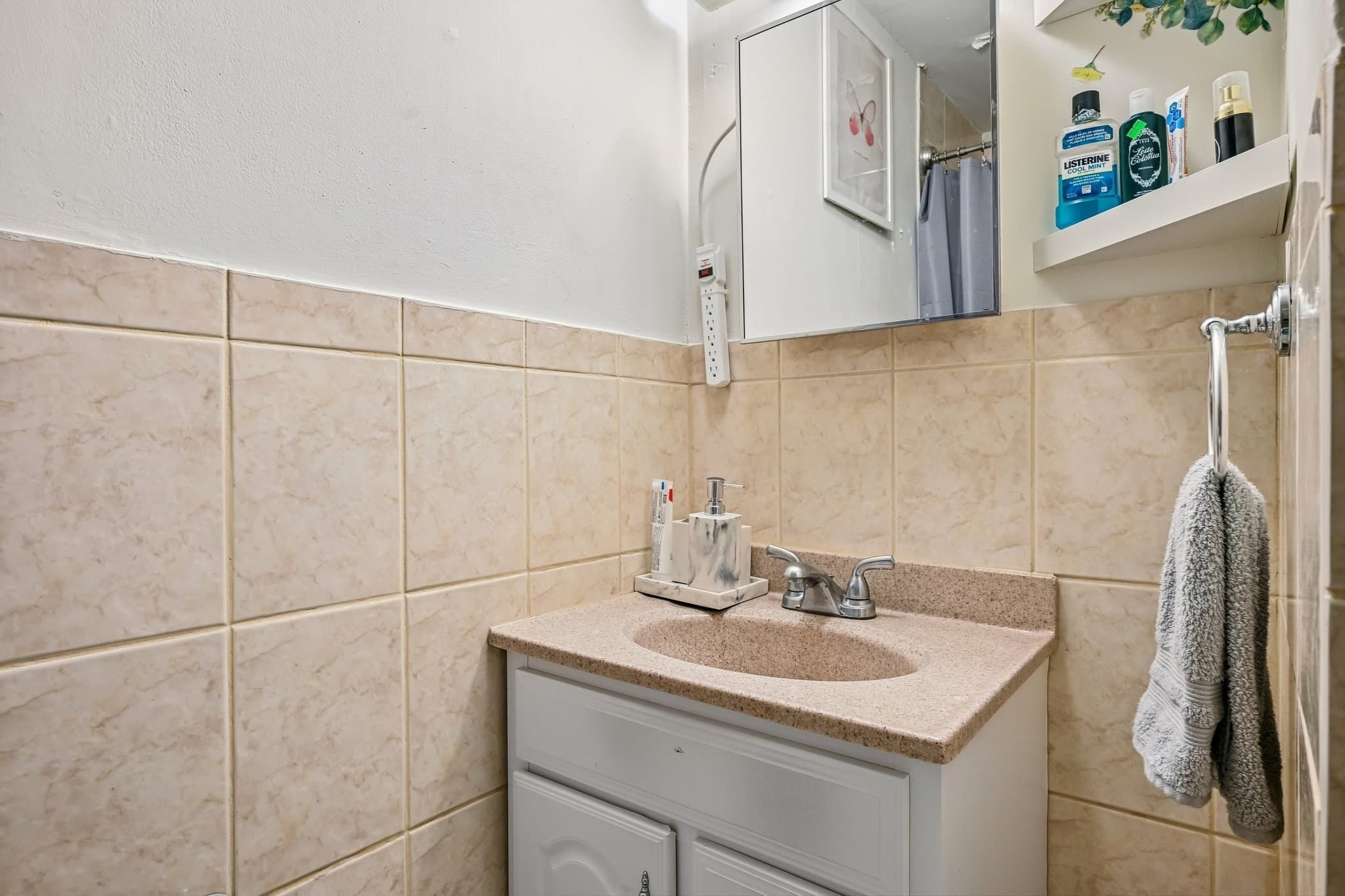 Condominium at 21 Staples Ave # 23, Everett MA 02149, Everett, photo 16 of 21