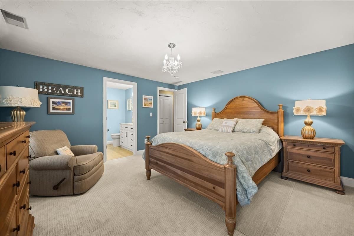 Condominium at 11 Cassidy Place # 11, Bridgewater MA 02324, Bridgewater, photo 17 of 32