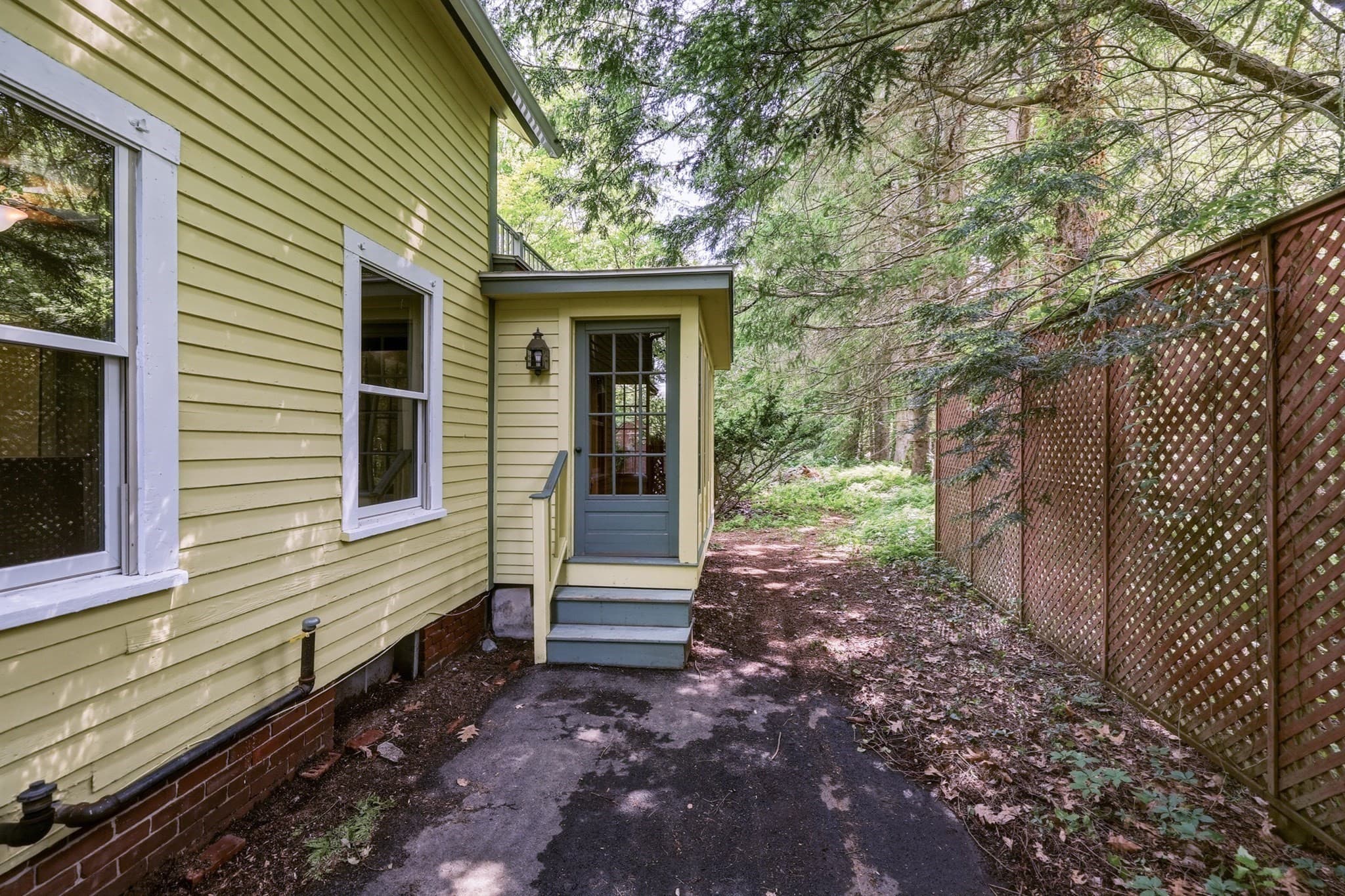 Single Family Residence at 52 Baker St, Amherst MA 01002, Amherst, photo 39 of 42