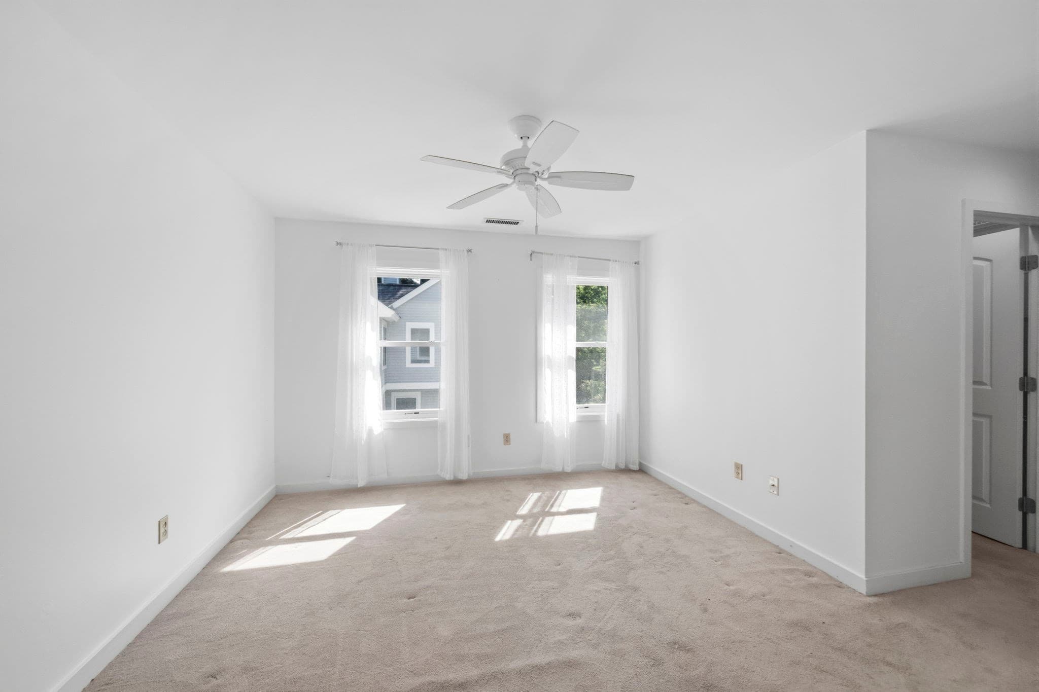 Condominium at 17 Walnut Court # 17, Rockland MA 02370, Rockland, photo 30 of 36