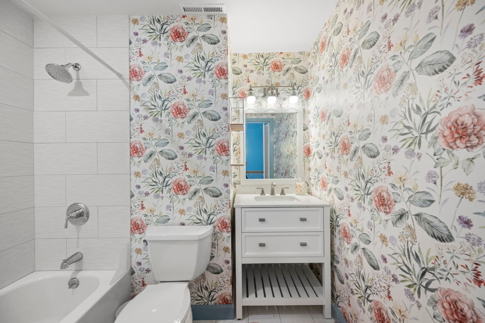 Condominium at 17 Walnut Court # 17, Rockland MA 02370, Rockland, photo 25 of 36
