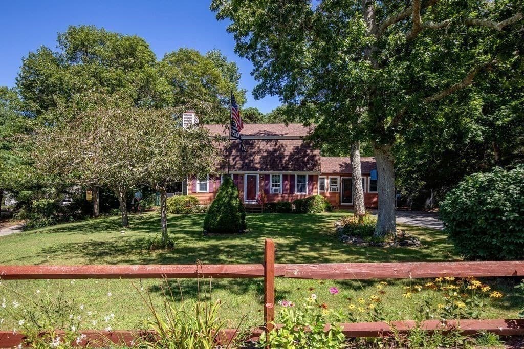 Single Family Residence at 133 Alewife Road, Plymouth MA 02360, Plymouth, photo 3 of 35