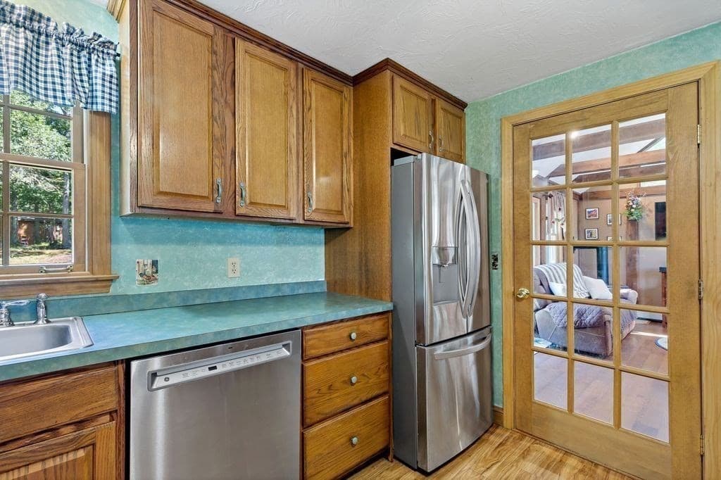 Single Family Residence at 133 Alewife Road, Plymouth MA 02360, Plymouth, photo 10 of 35