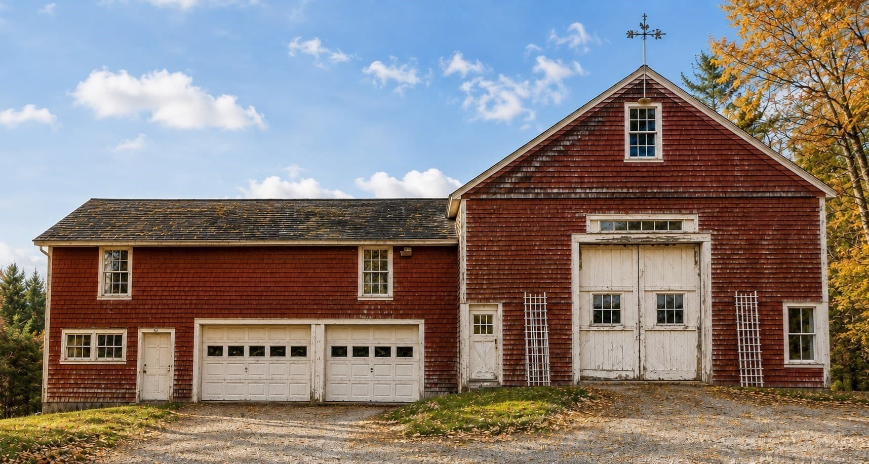 Single Family Residence at 15 W Main St, Upton MA 01568, Upton, photo 2 of 5
