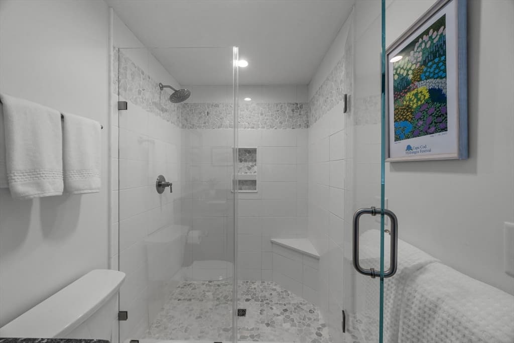 Single Family Residence at 75 Jobys Ln, Barnstable MA 02655, Barnstable, photo 17 of 28
