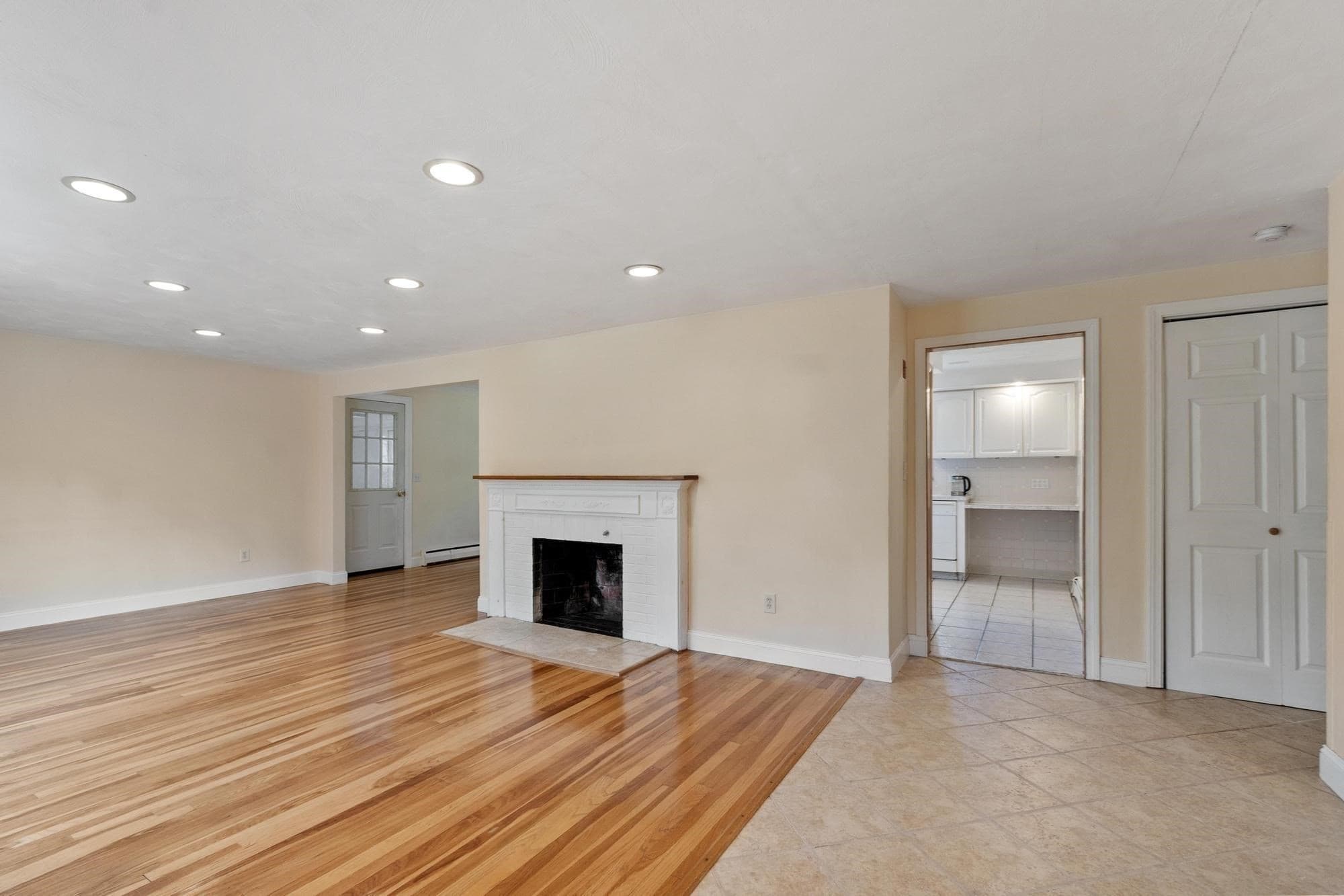 Single Family Residence at 145 Baldwin Ave, Framingham MA 01701, Framingham, photo 2 of 42