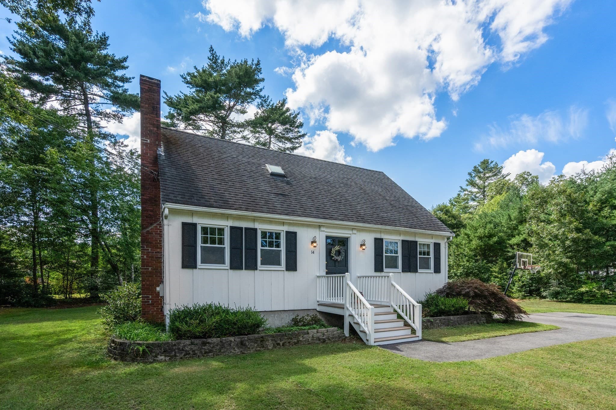 Single Family Residence at 14 Lucas St, Carver MA 02330, Carver, photo 4 of 38
