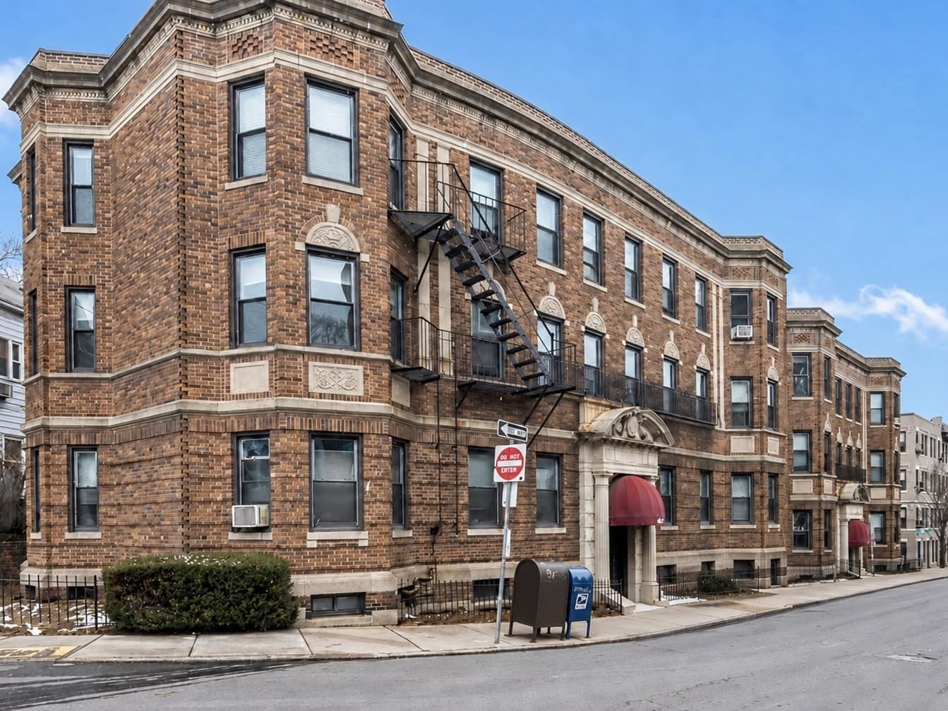 43 Glenville Ave # 8, Boston MA 02134