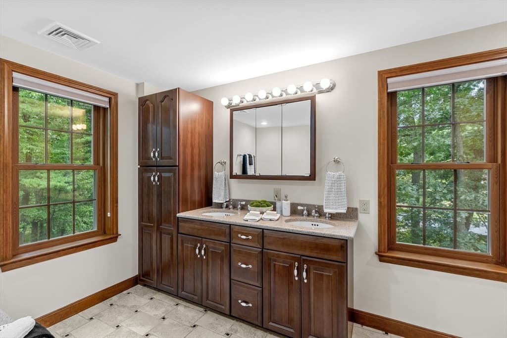 Single Family Residence at 45 Amble Road, Chelmsford MA 01824, Chelmsford, photo 17 of 33