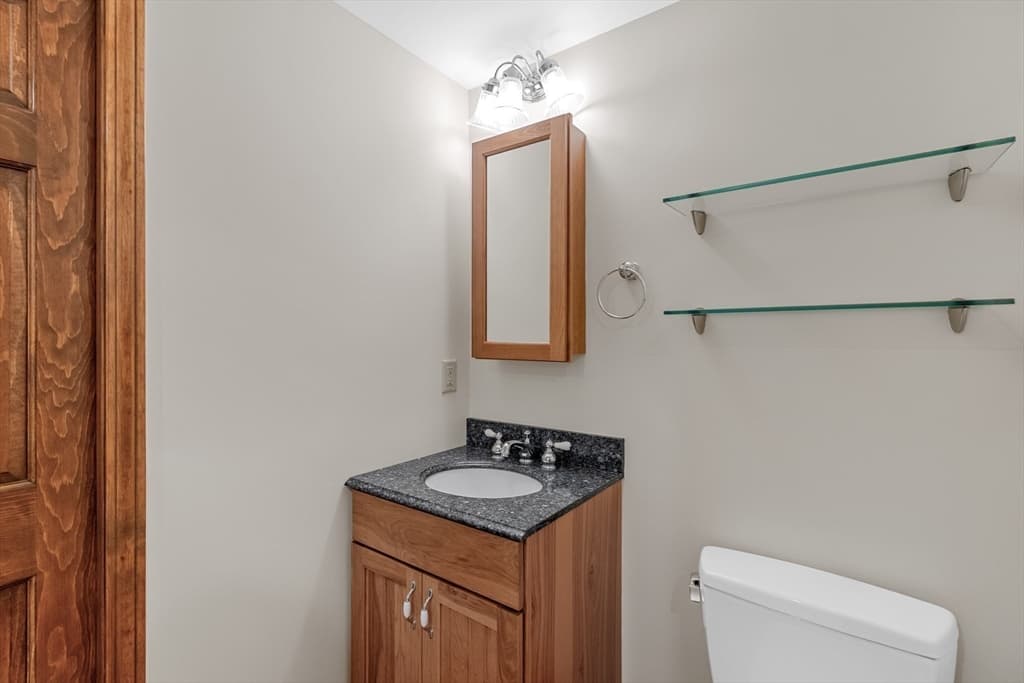 Single Family Residence at 45 Amble Road, Chelmsford MA 01824, Chelmsford, photo 11 of 33