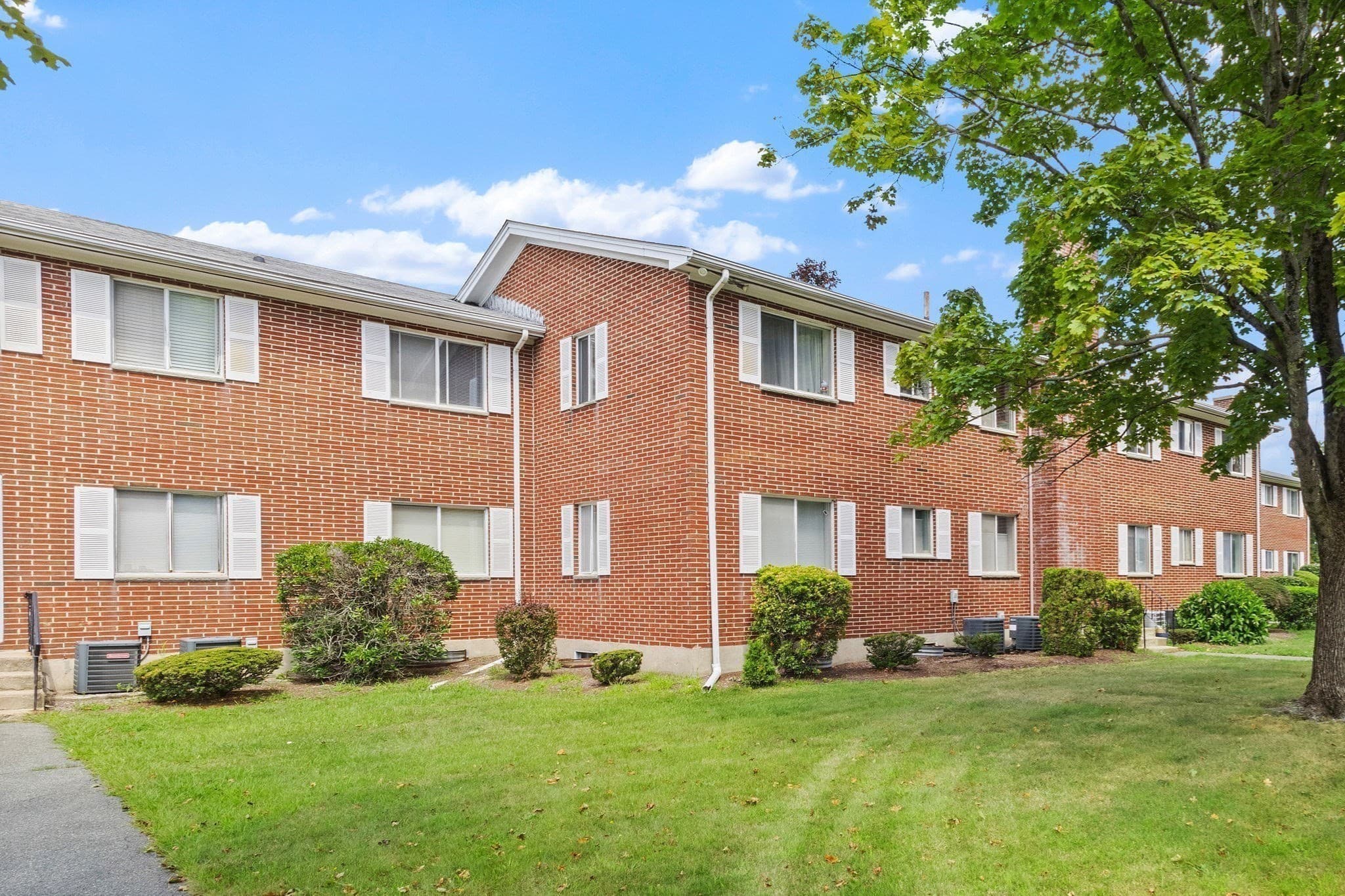 Condominium at 25 Bayberry Dr # 3, Sharon MA 02067, Sharon, photo 17 of 20